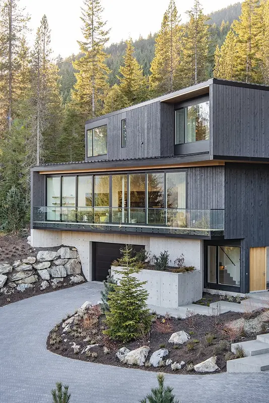 Mountain View exterior with Whistler peaks in background